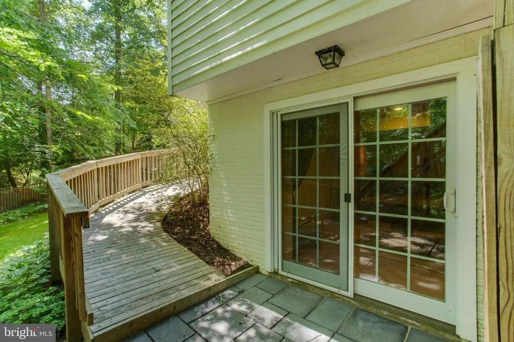 Photo of 10425 MOUNT VERNON DRIVE