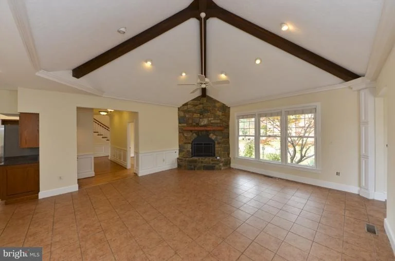 Photo of 6509 BELLAMINE COURT