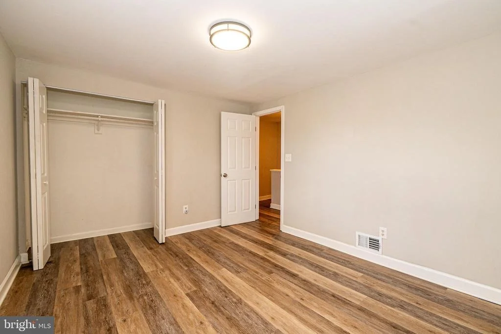 Photo of 5107 LAUREL AVENUE