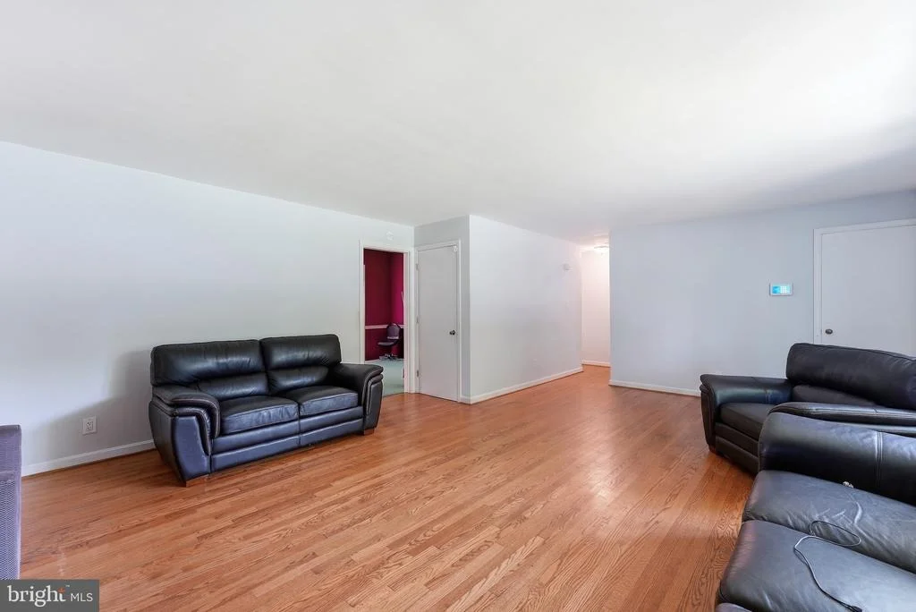 Photo of 3260 GREEN MEADOWS DRIVE