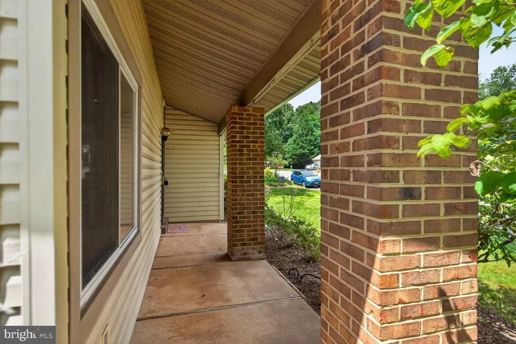 Photo of 323 AVONDALE DRIVE