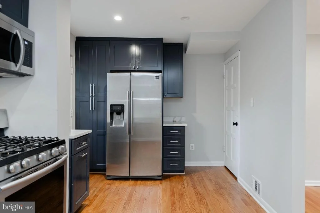 Photo of 5933 WILLIAMSBURG ROAD