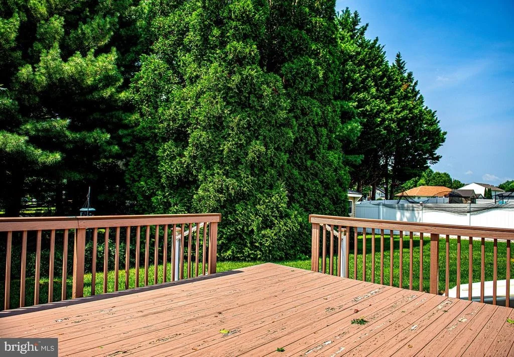 Photo of 619 FLINTLOCK DRIVE