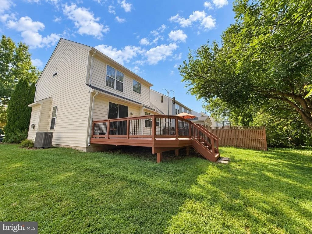 Photo of 22597 MAISON CARREE SQUARE