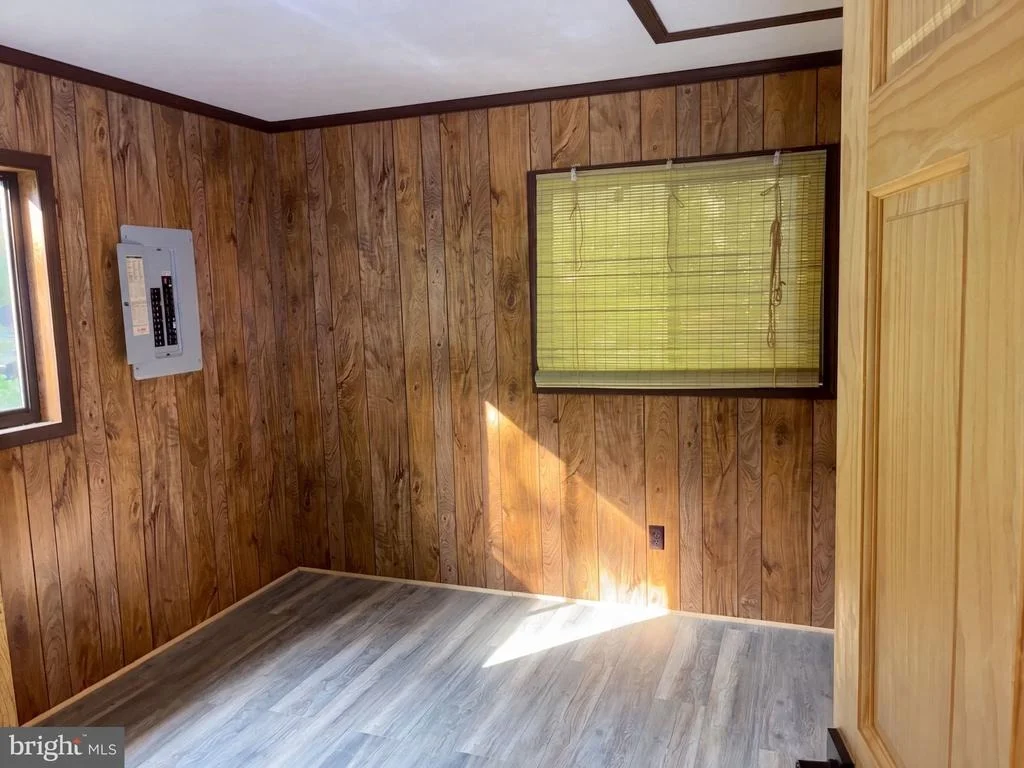 Photo of 816 HILLTOP LANE