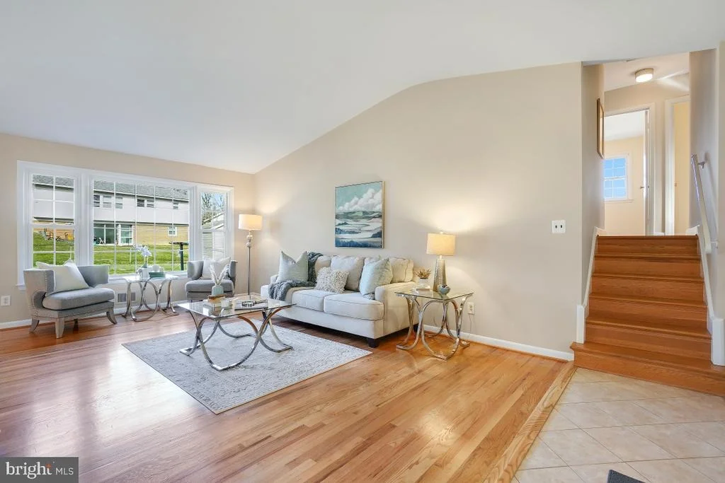 Photo of 13204 HATHAWAY DRIVE