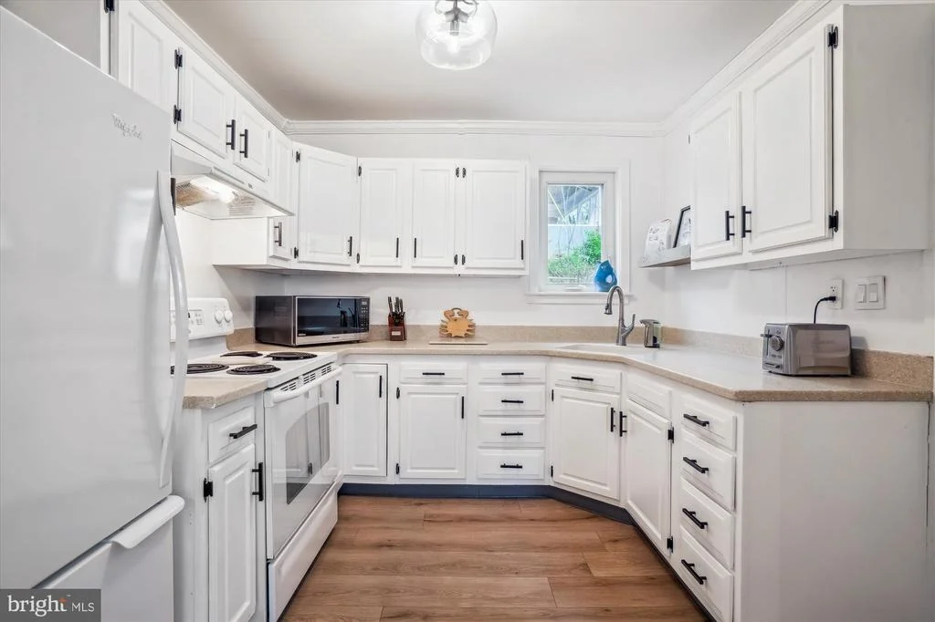 Photo of 3904 DOGWOOD TRAIL