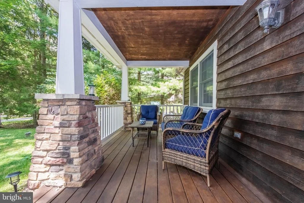 Photo of 302 OAK WAY ROAD