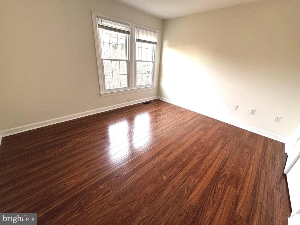 Photo of 125 MISSION DRIVE