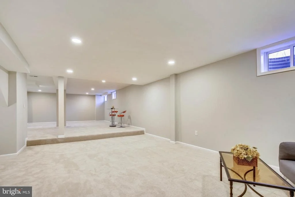 Photo of 1508 LAUREL HILL ROAD