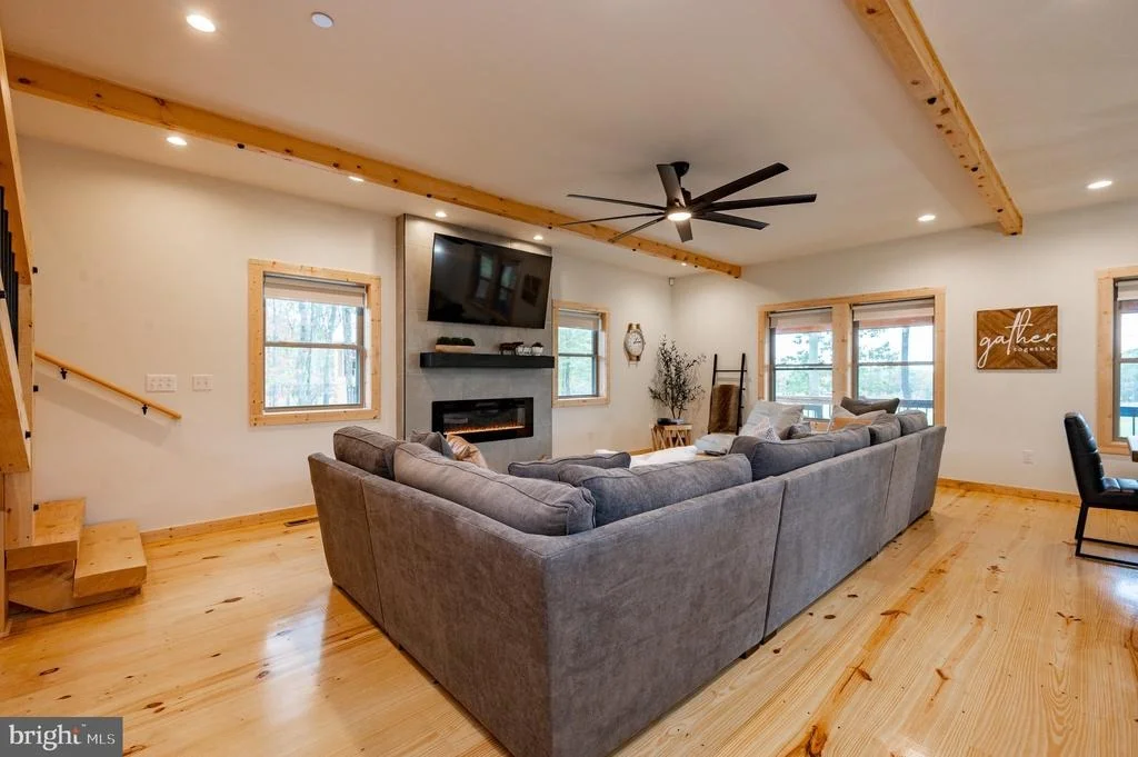 Photo of 36 IRWIN WAY