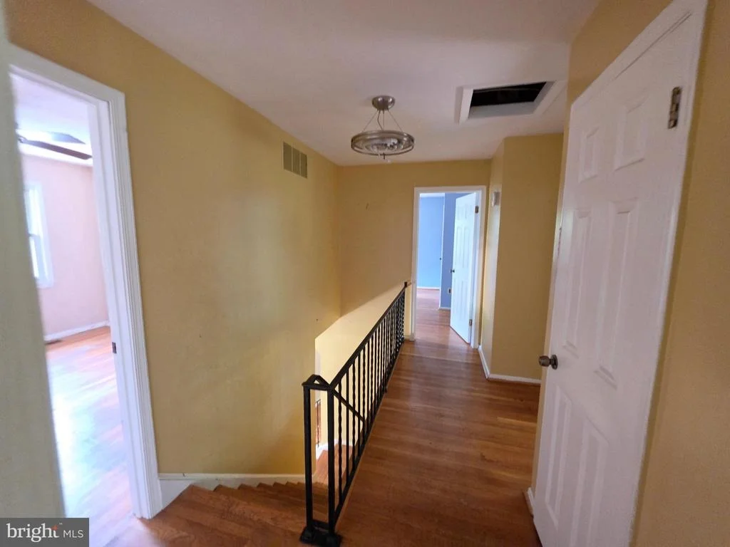 Photo of 12100 CHESTERTON DRIVE