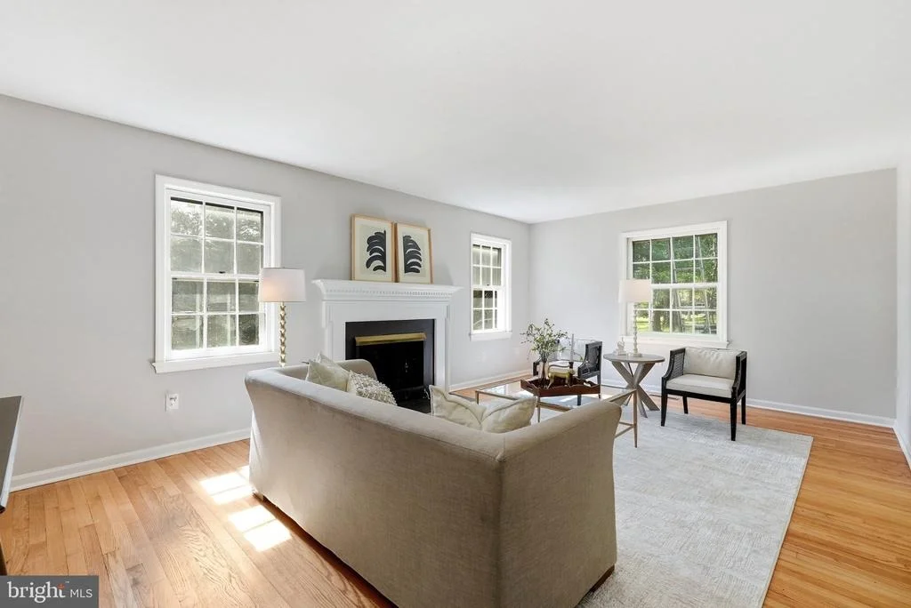 Photo of 28405 HONEYSUCKLE DRIVE