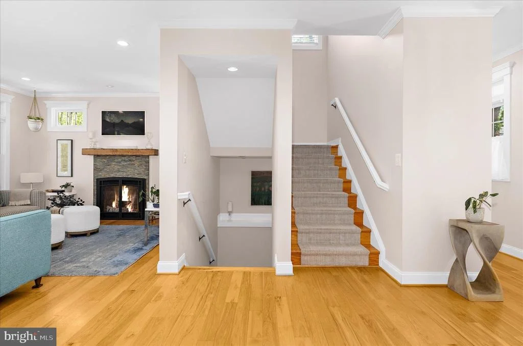Photo of 302 ANNAPOLIS STREET