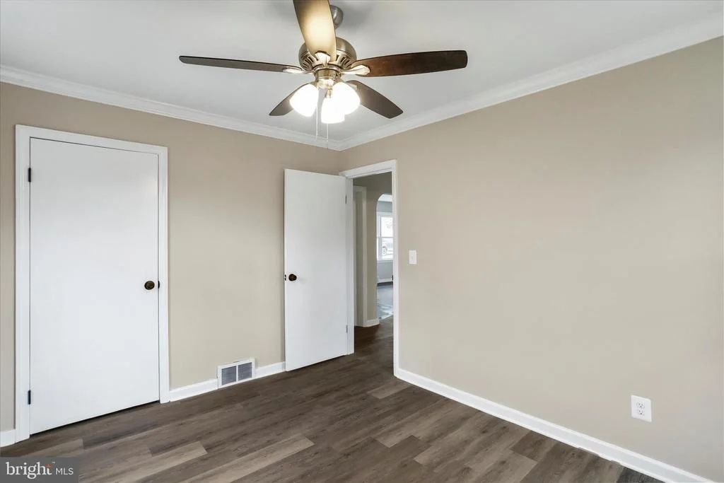 Photo of 27 HARVARD ROAD