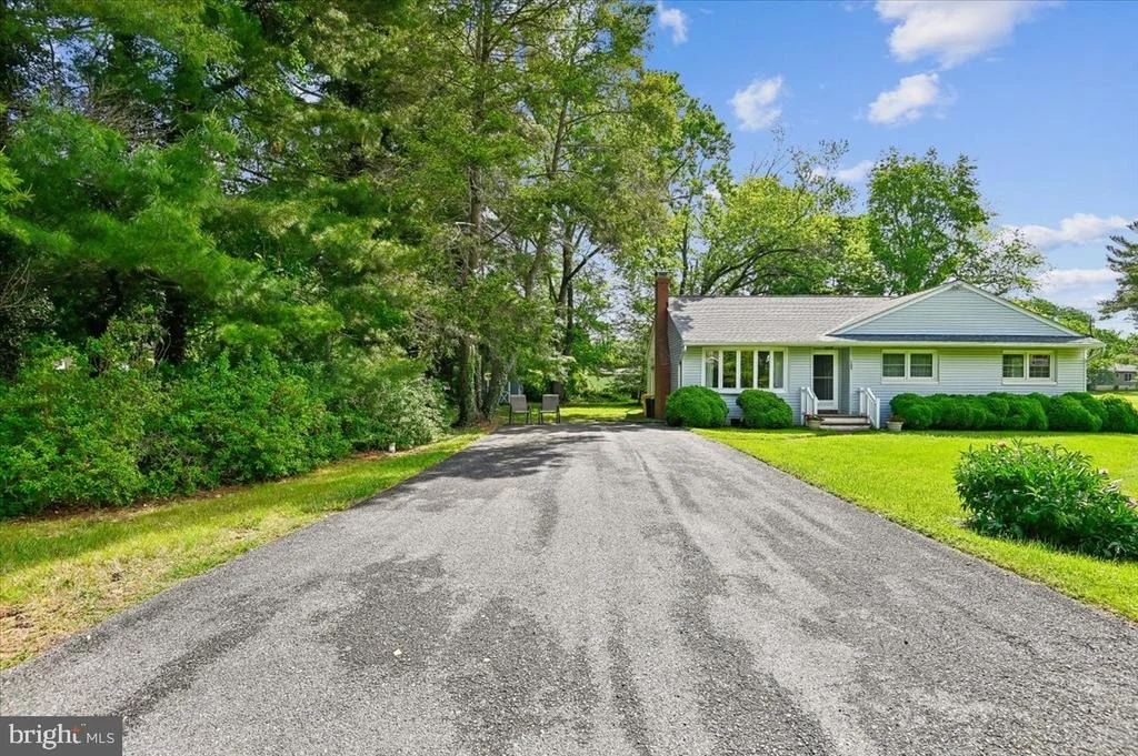 Photo of 1509 DUVALL ROAD
