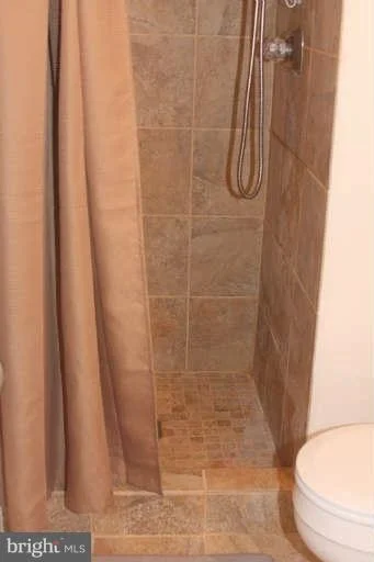 Photo of 9761 TURNBUCKLE DRIVE