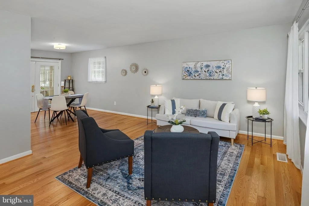 Photo of 1523 MANOR VIEW ROAD