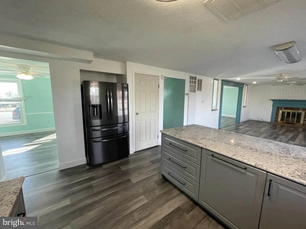 Photo of 1341 BUTTERFLY LANE