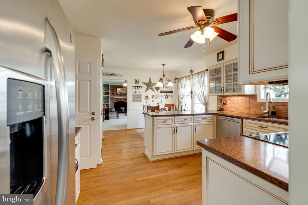 Photo of 7203 MING TREE COURT