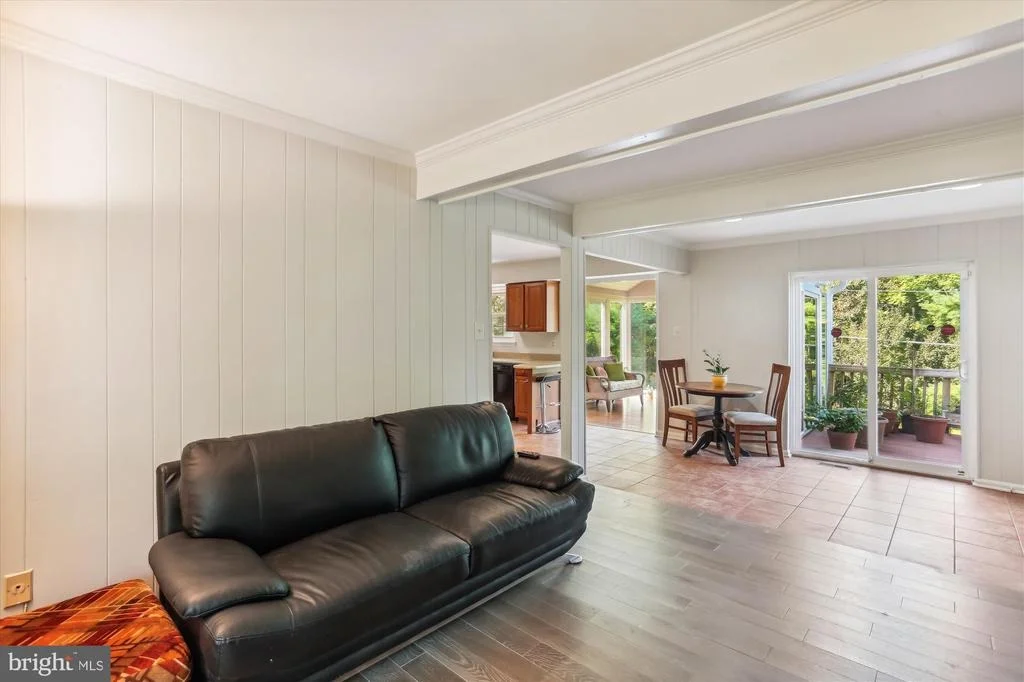 Photo of 927 POINTER RIDGE DRIVE