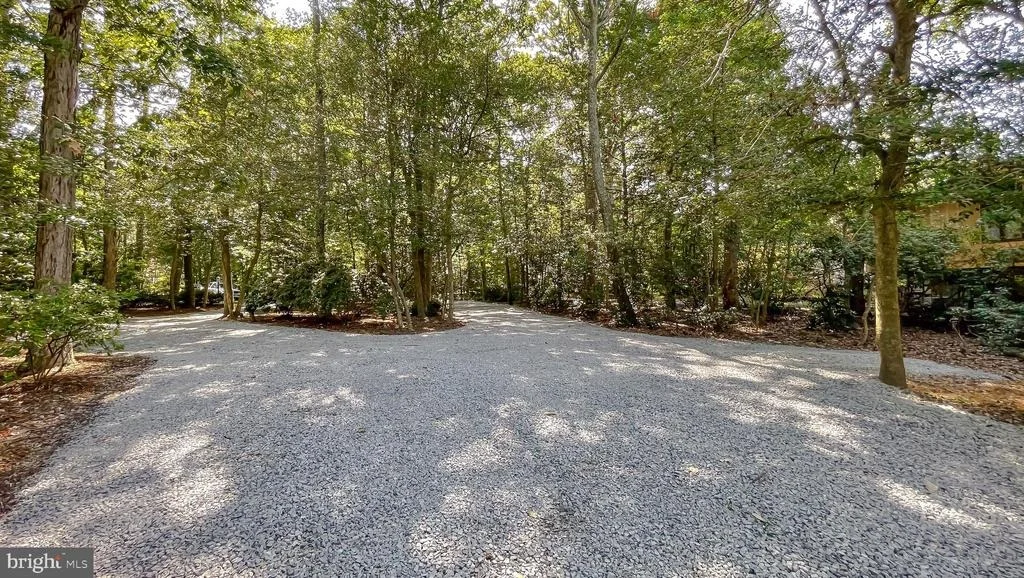 Photo of 222 HARBOR DRIVE