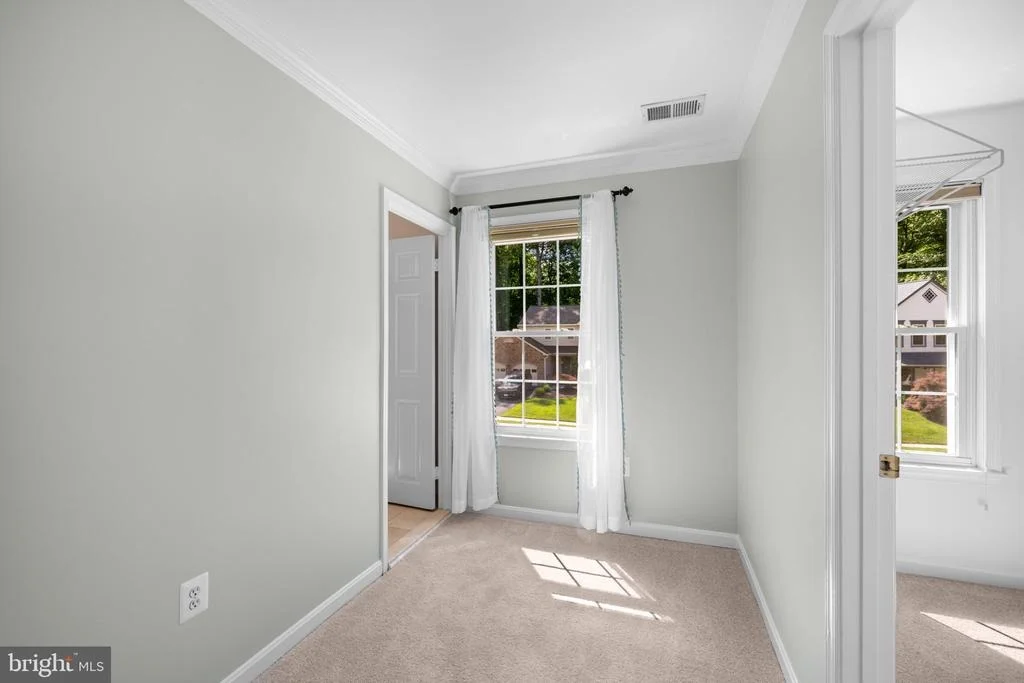 Photo of 9454 LAPSTRAKE LANE