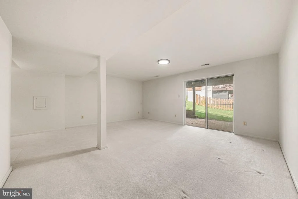 Photo of 6011 BURNSIDE LANDING DRIVE