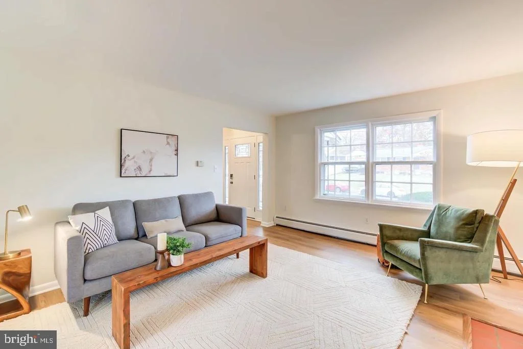 Photo of 11207 EMACK ROAD