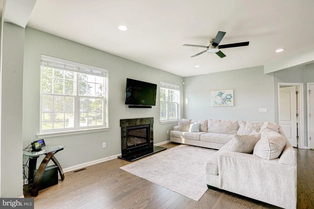 Photo of 1218 PIMPERNELL PATH