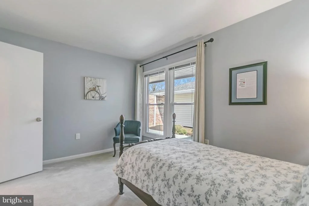 Photo of 13827 BEACON HOLLOW LANE