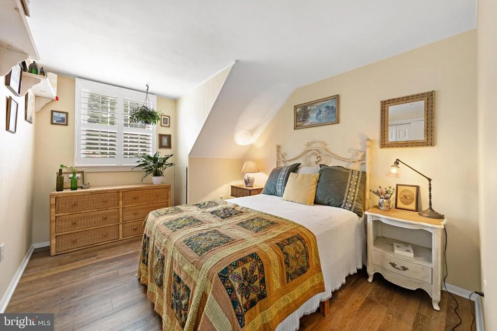 Photo of 410 ABSECON TERRACE