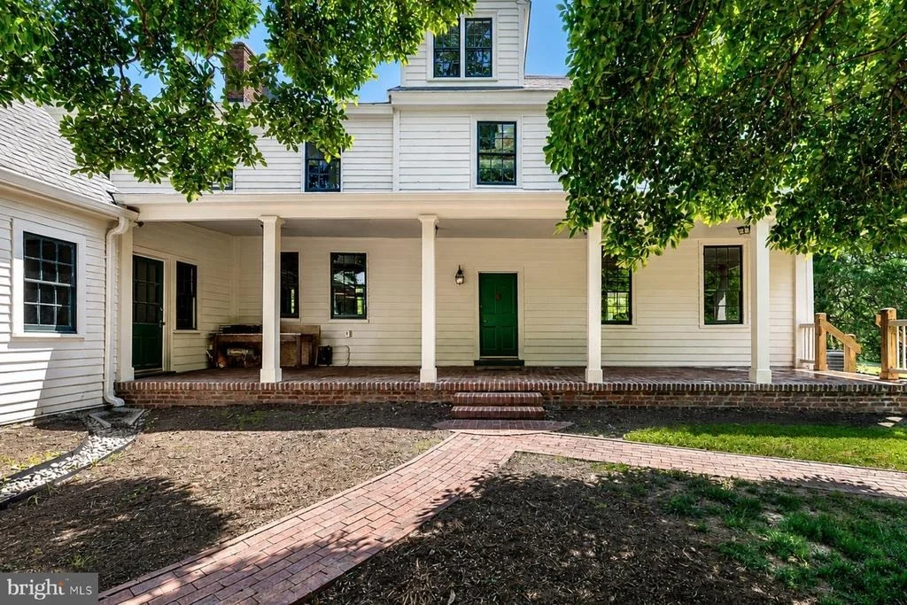 Photo of 5503 BROOKS WOODS ROAD