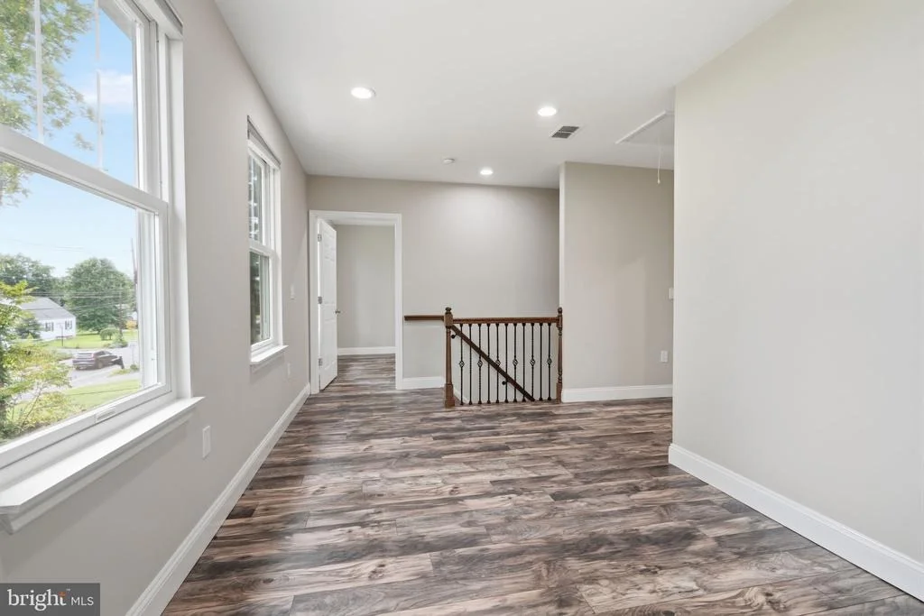Photo of 1633 REED ROAD