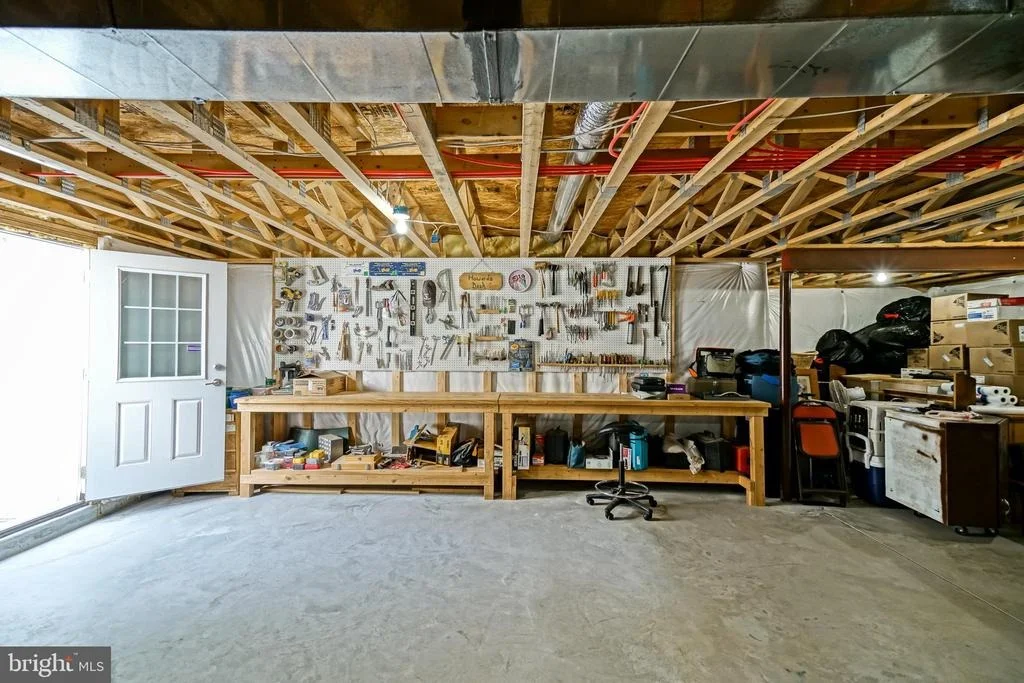 Photo of 147 W SHORE DRIVE