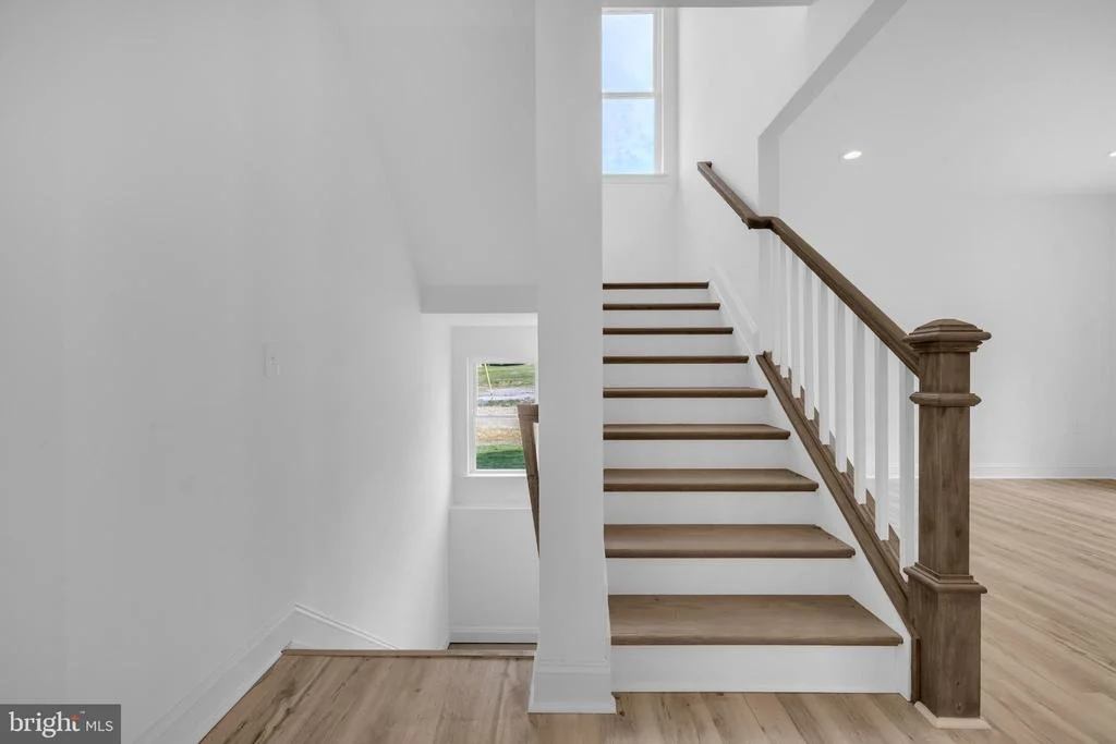 Photo of 413 TRIMBLE ROAD