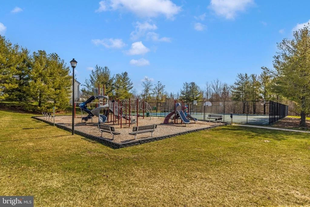 Photo of 1206 CROSSBOW ROAD