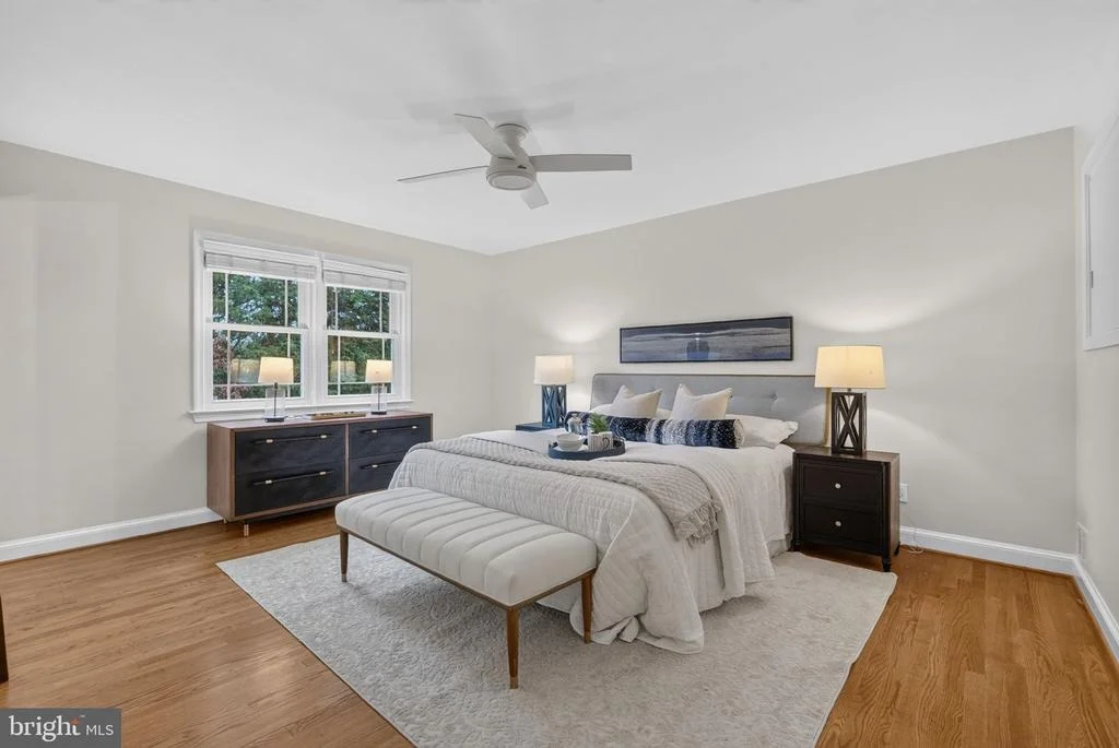 Photo of 415 CROWN VIEW DRIVE