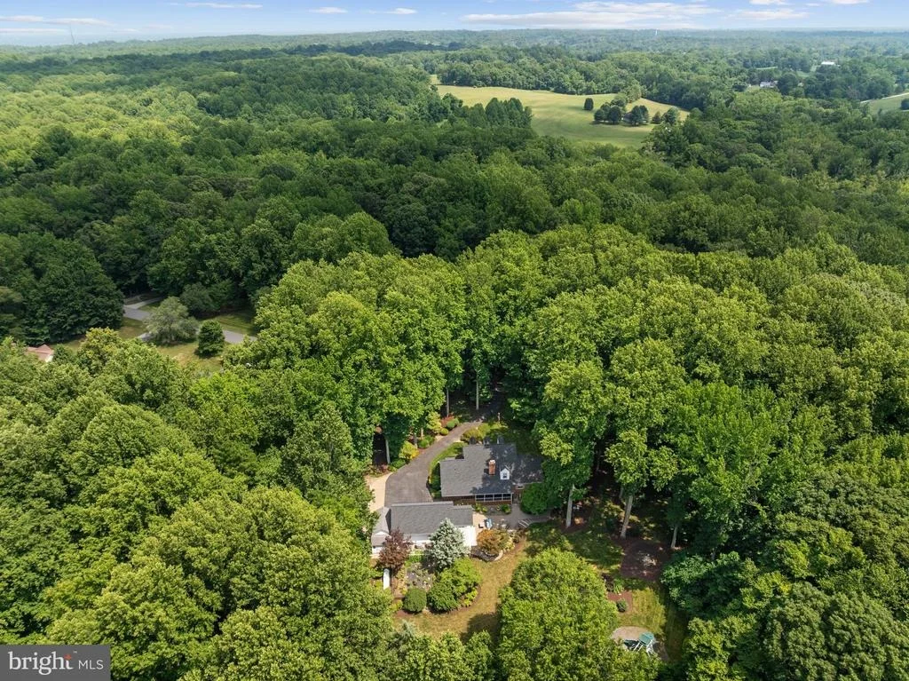 Photo of 6456 MEADOWLARK DRIVE