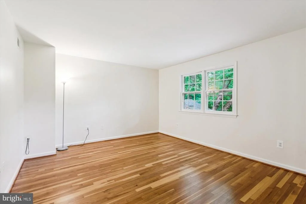 Photo of 7621 BURFORD DRIVE
