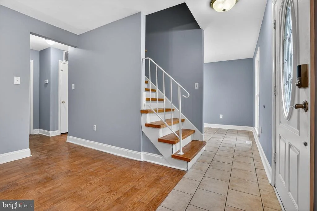 Photo of 5815 RIVERSIDE DRIVE