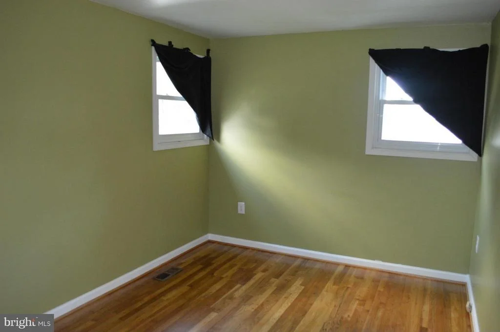 Photo of 333 PARK HALL S