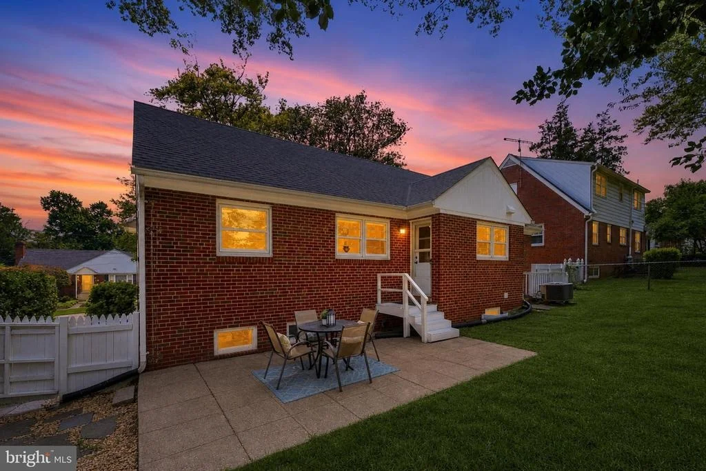 Photo of 9703 WOODLAND DRIVE