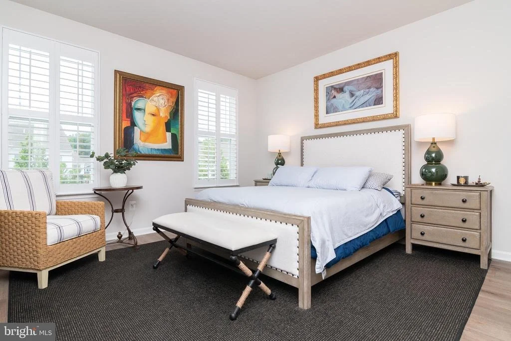 Photo of 25087 TREEVIEW LANE