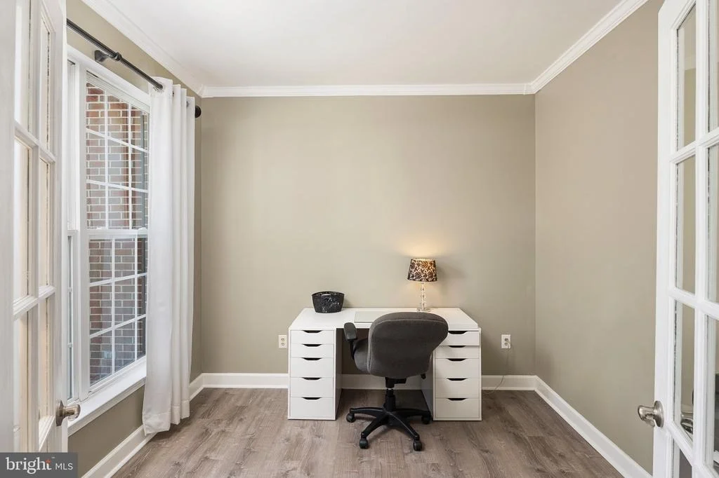 Photo of 2402 SUMMERSHADE COURT