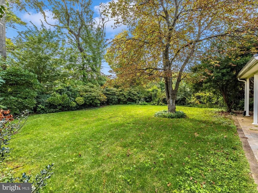 Photo of 7 FAIRVIEW AVENUE
