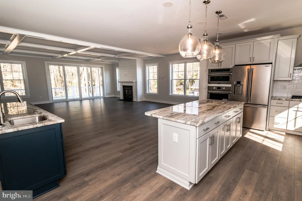 Photo of 404 SALT POND ROAD