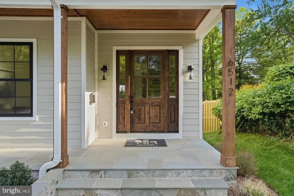 Photo of 6512 WILLIAMSBURG BOULEVARD