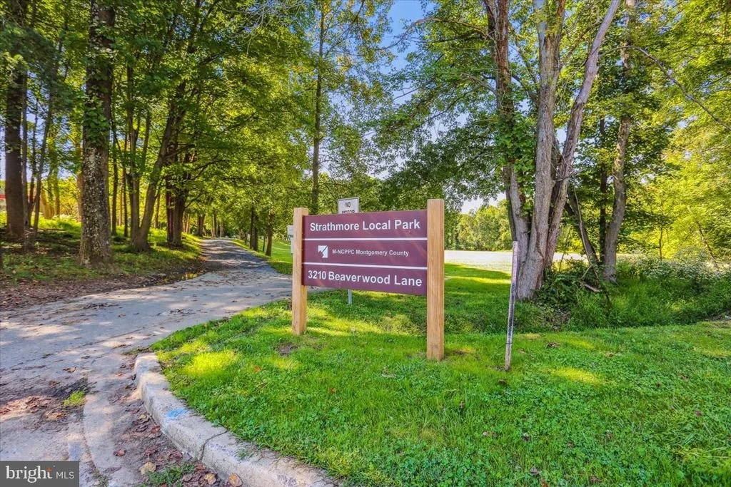 Photo of 2105 WALKING CREST COURT
