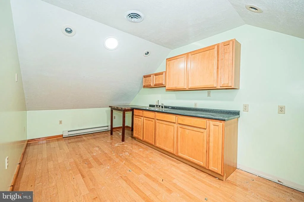Photo of 71 JAKES DRIVE